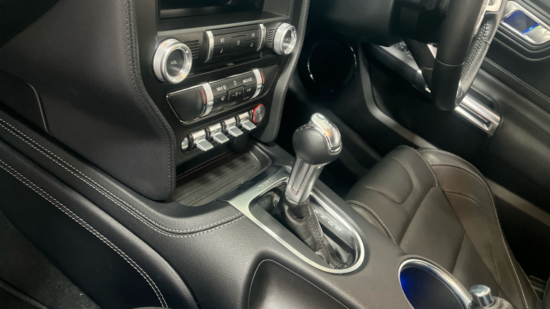 Ford Mustang 5.0 V8 Mach 1 2dr Auto Petrol Coupe